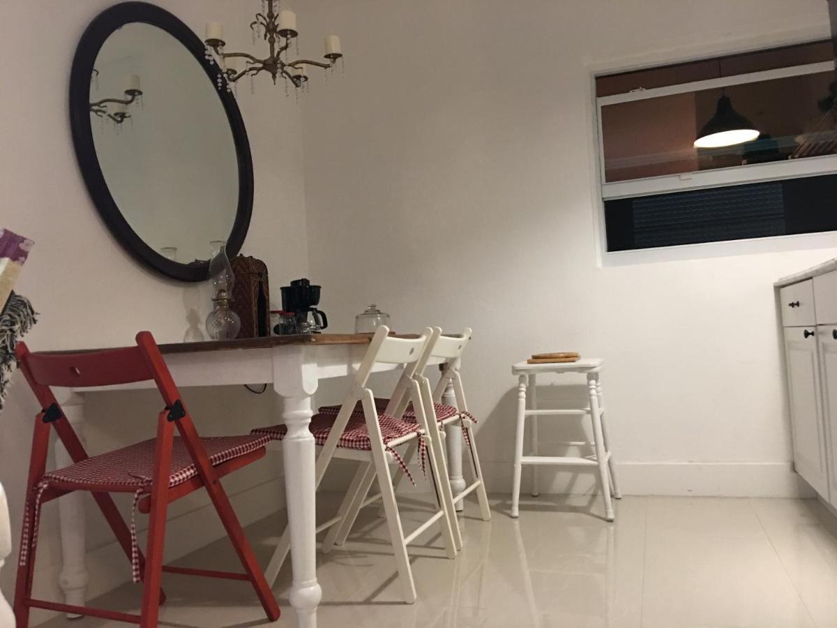 Private Studio Blocks From Coconut Grove Miami Exteriör bild