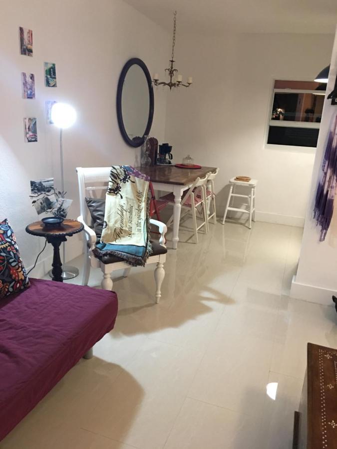 Private Studio Blocks From Coconut Grove Miami Exteriör bild