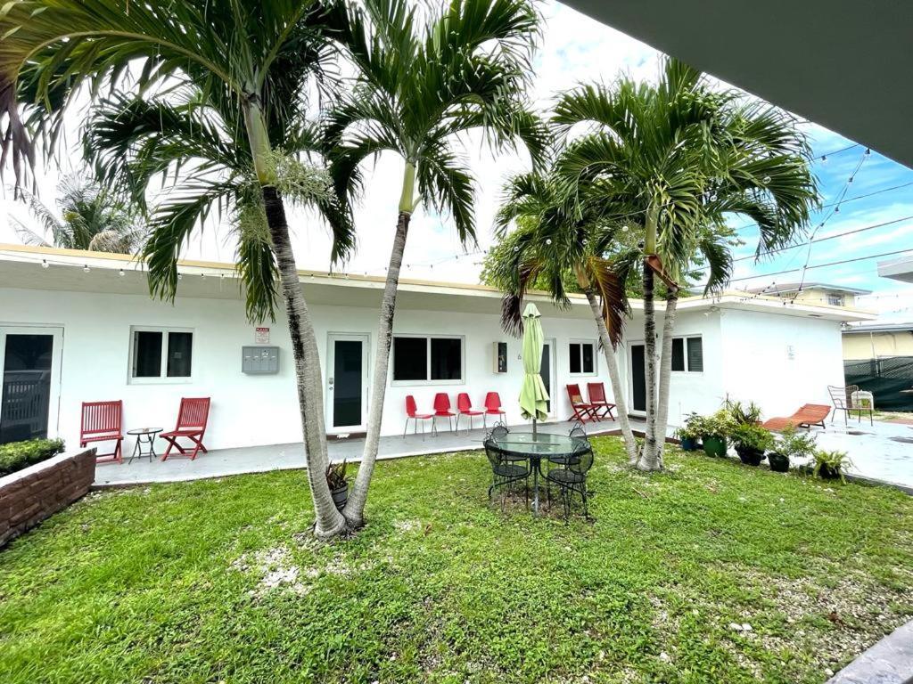 Private Studio Blocks From Coconut Grove Miami Exteriör bild